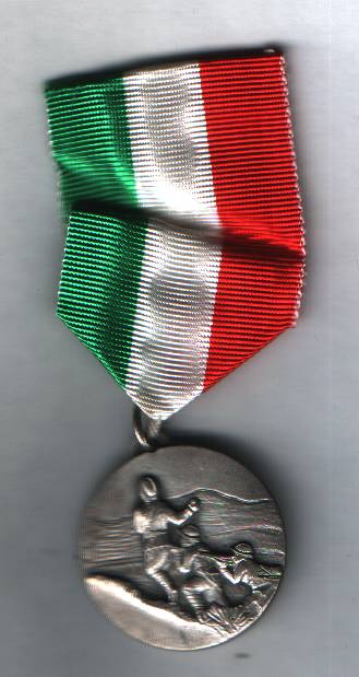 REPUBBLICA ITALIANA - A.N.C.R. Federazione Torinese - Sezione Vittorio Veneto 1976 (fronte)